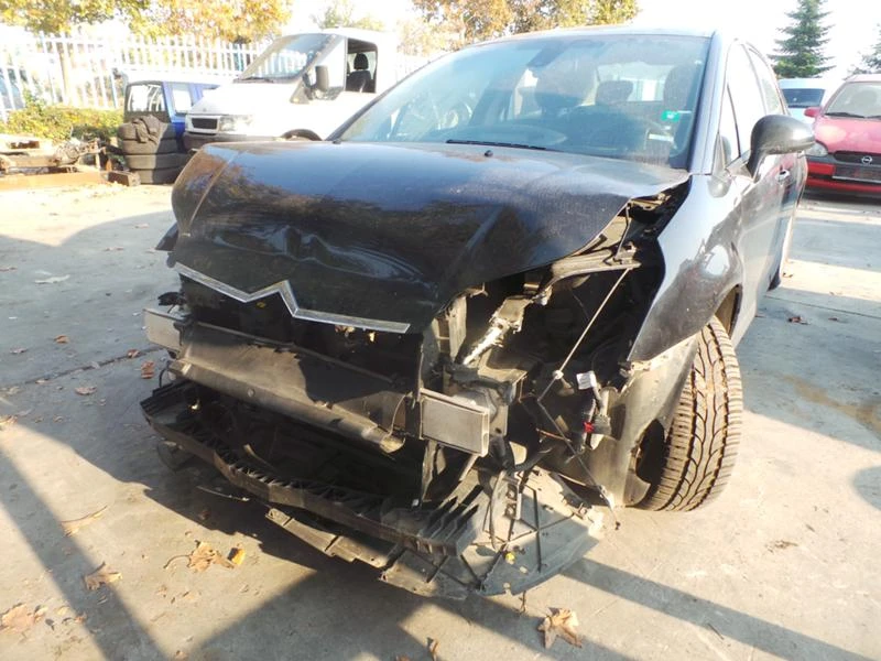 Citroen C4 1.6 HDI, снимка 4 - Автомобили и джипове - 47850576