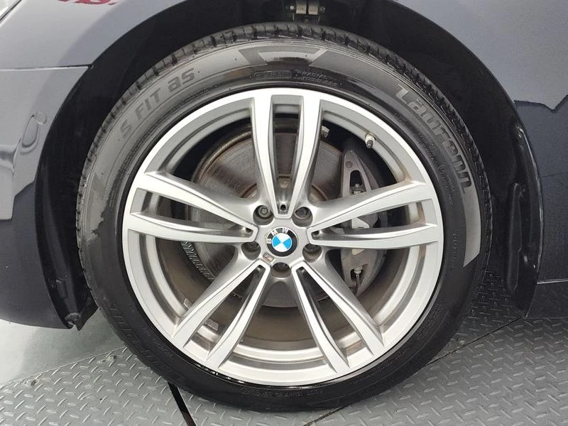BMW 740 740d xDrive M Sport| 320к.с.| ВКЛ.ТЕХНОТЕСТ, снимка 5 - Автомобили и джипове - 55627054