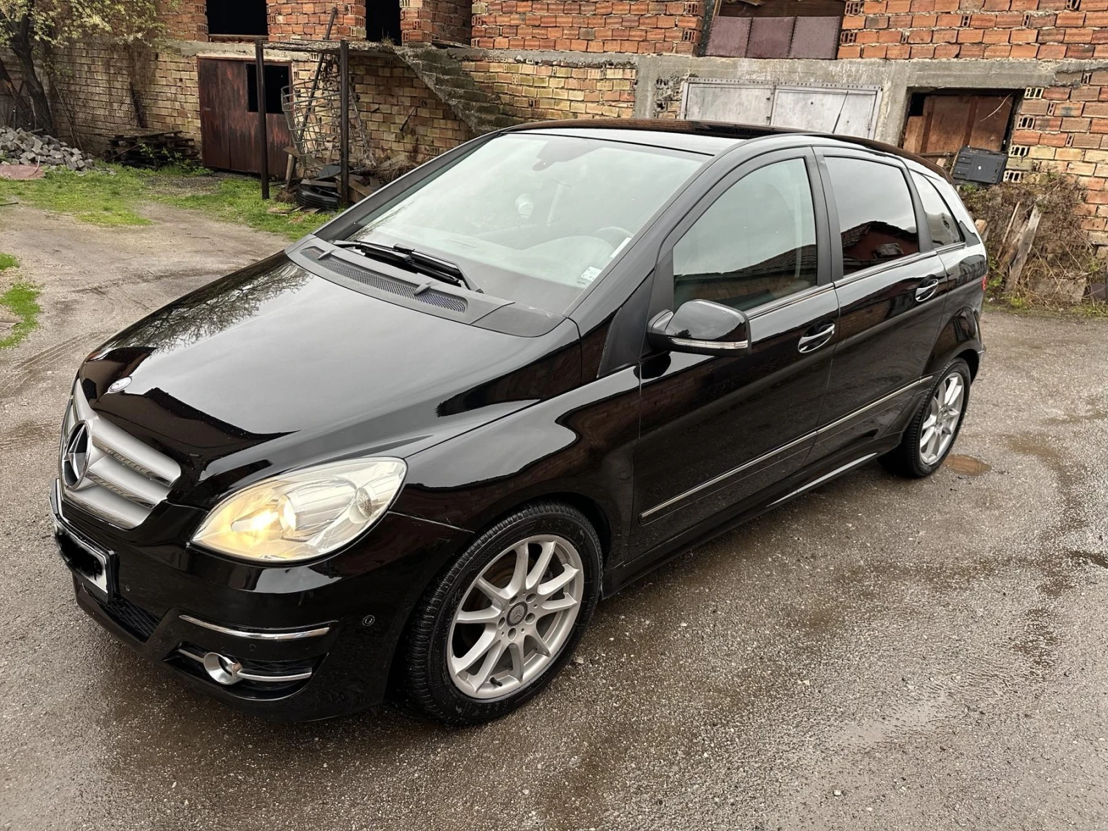 Mercedes-Benz B 200  - изображение 9