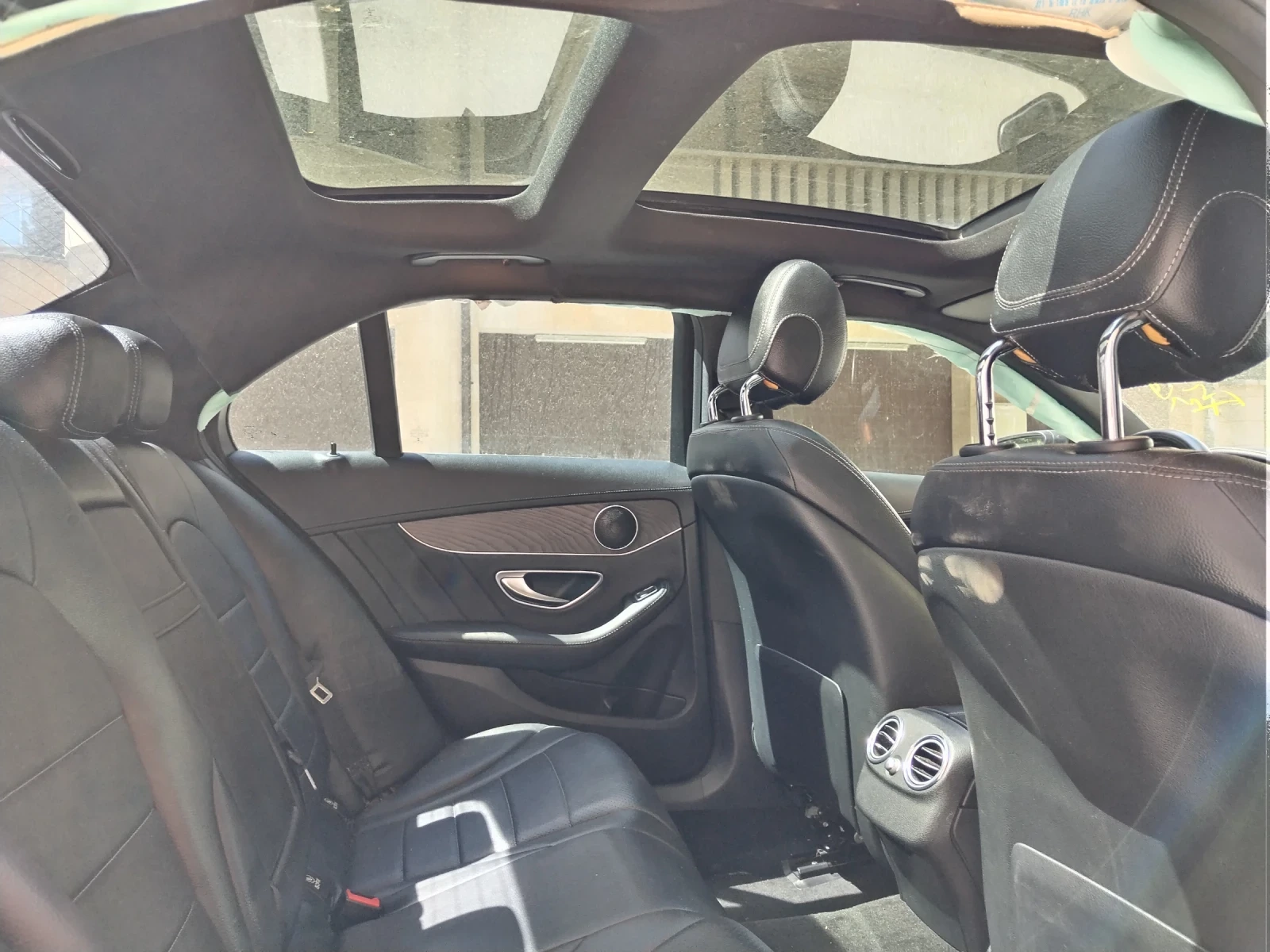 Mercedes-Benz C 300 Mercedes-Benz C 300 AMG PACK* ПОДГРЕВИ* ПАНО* КАРФ - изображение 9