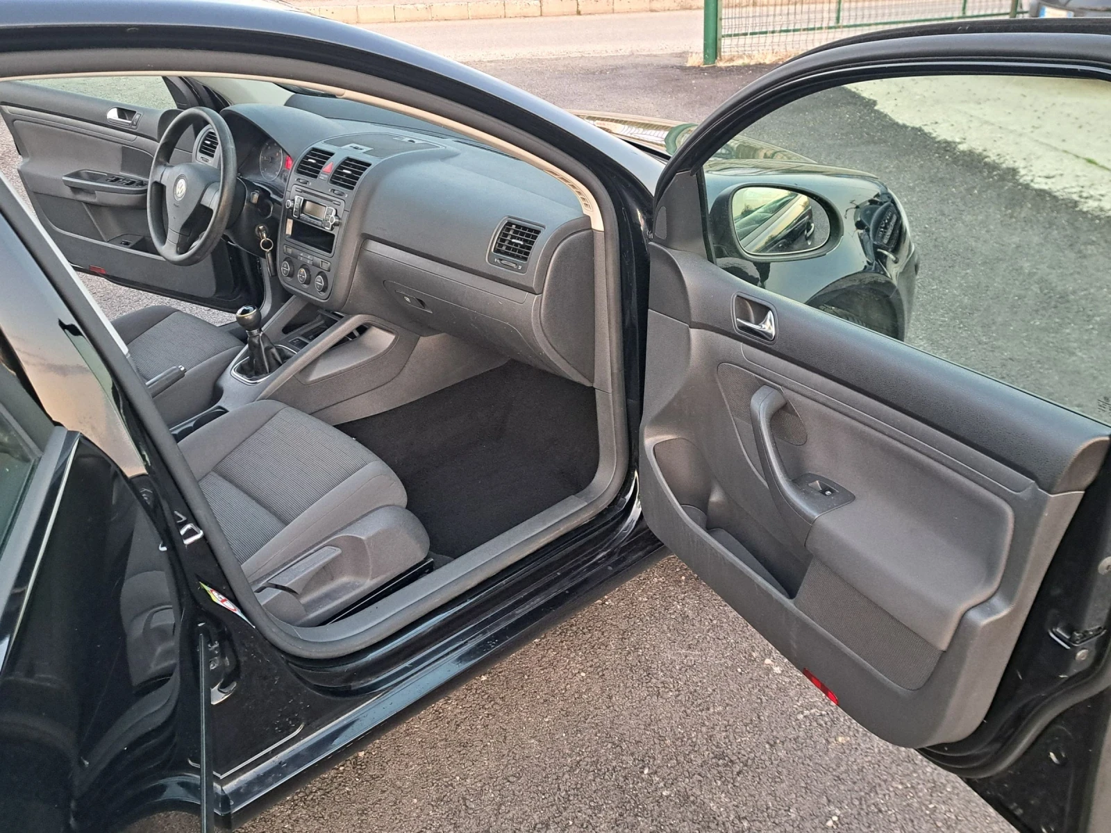 VW Golf 1.9 TDI | Mobile.bg — изображение 11