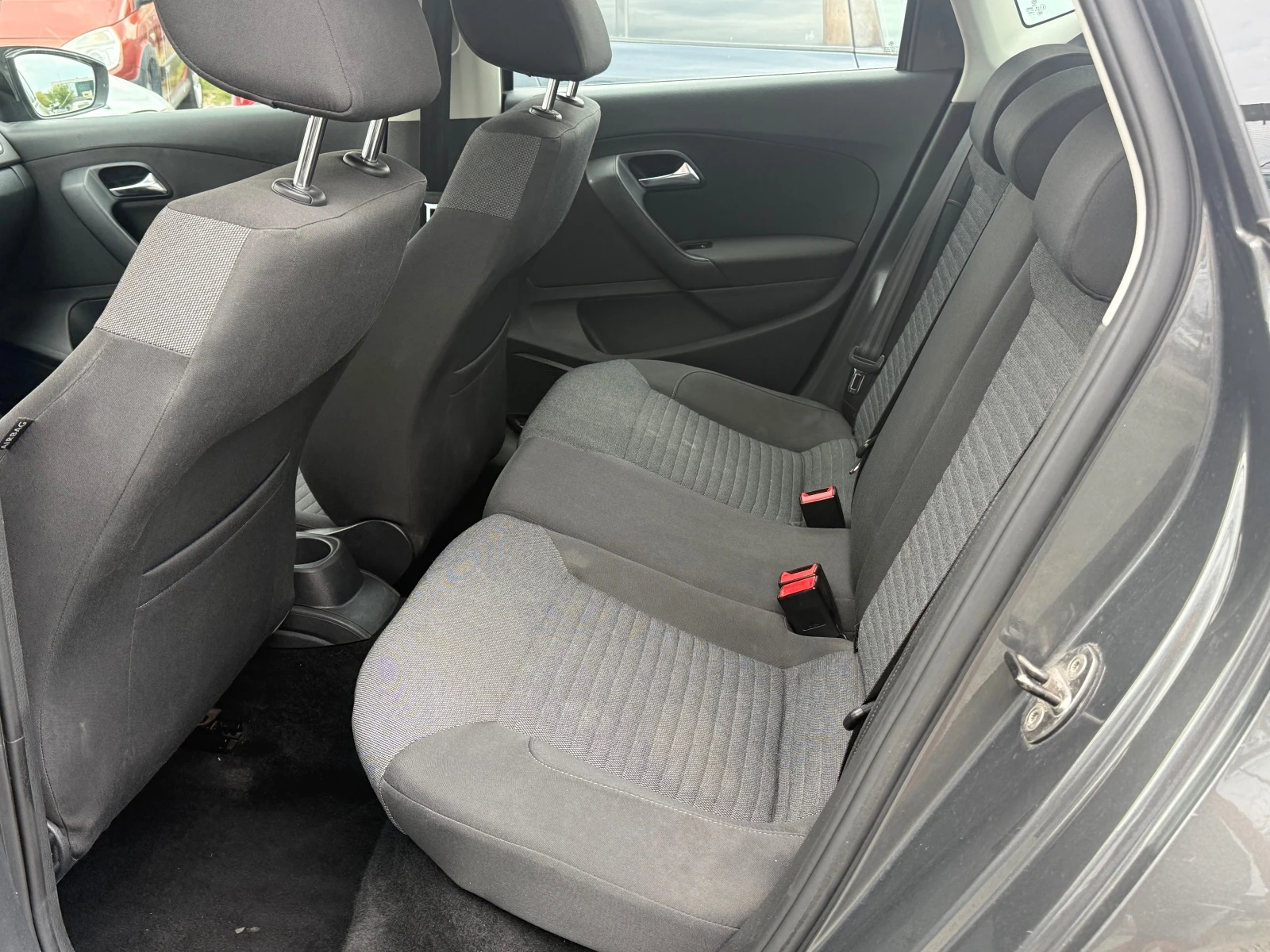 VW Polo Barter - изображение 10
