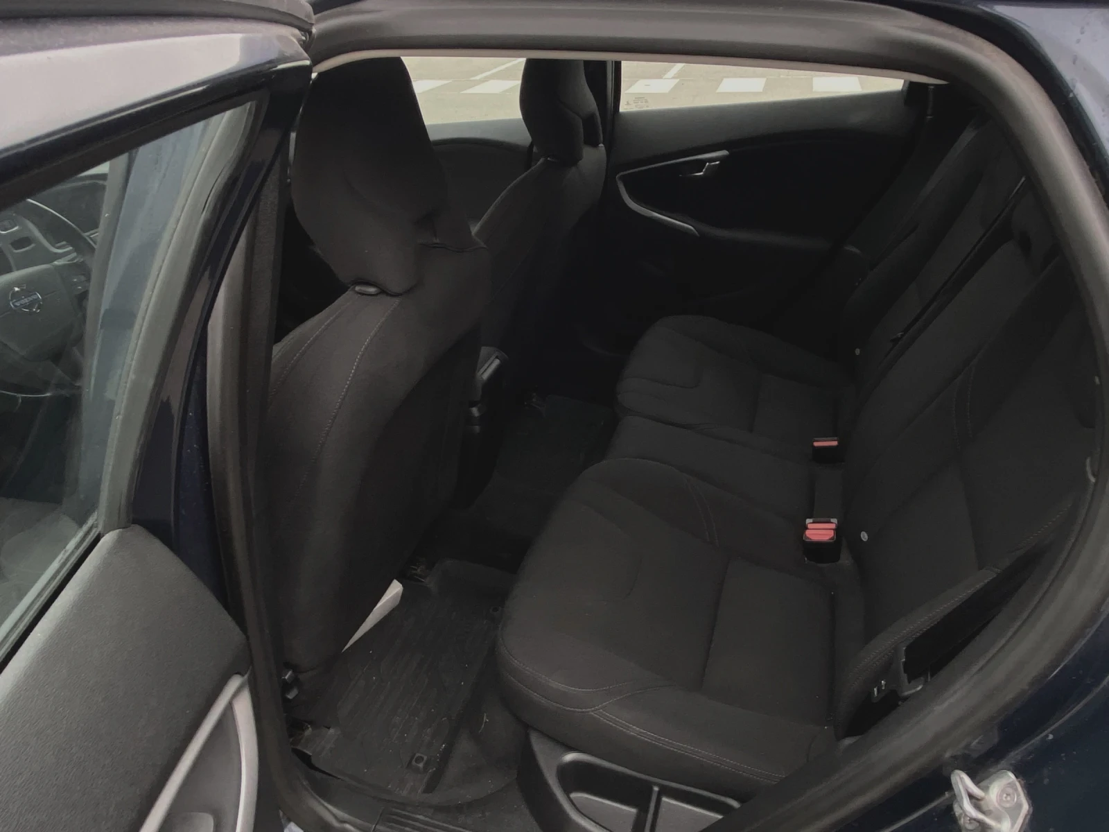 Volvo V40 | Mobile.bg   12