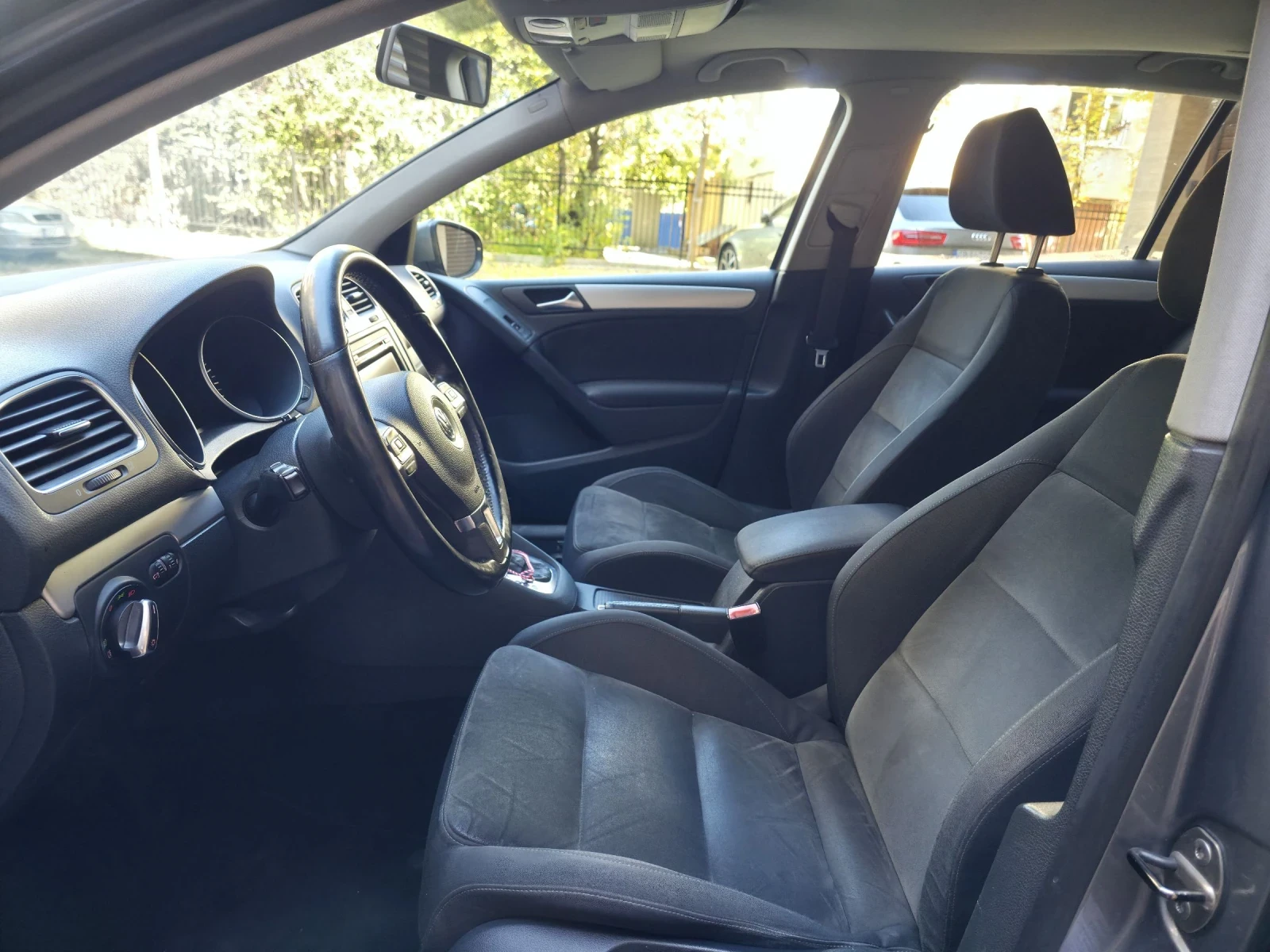 VW Golf 6  Автоматик ! - изображение 9