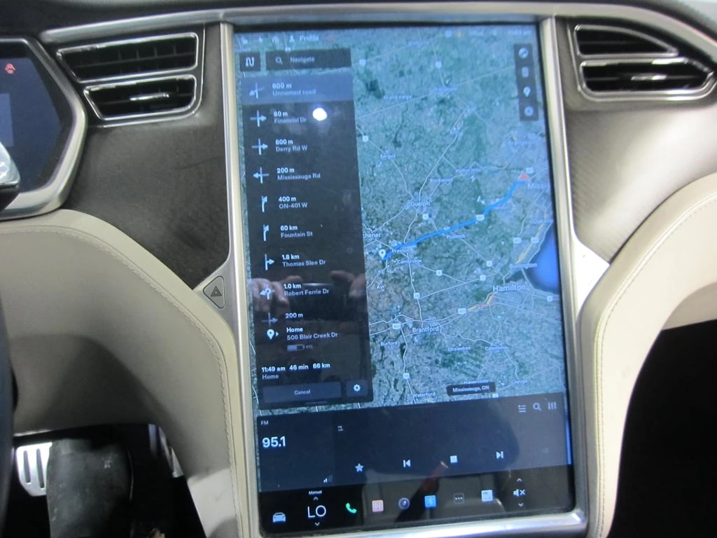 Tesla Model S * 4dr Sdn Performance * CARFAX * БЕЗ ПЪРВОНАЧАЛНА  - изображение 10