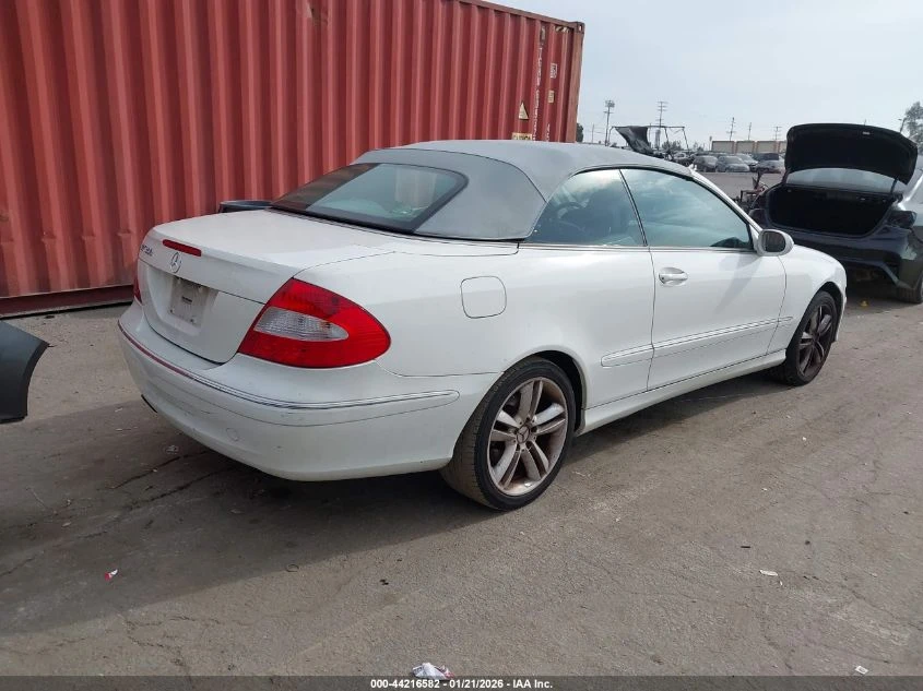 Mercedes-Benz CLK 350 - изображение 4