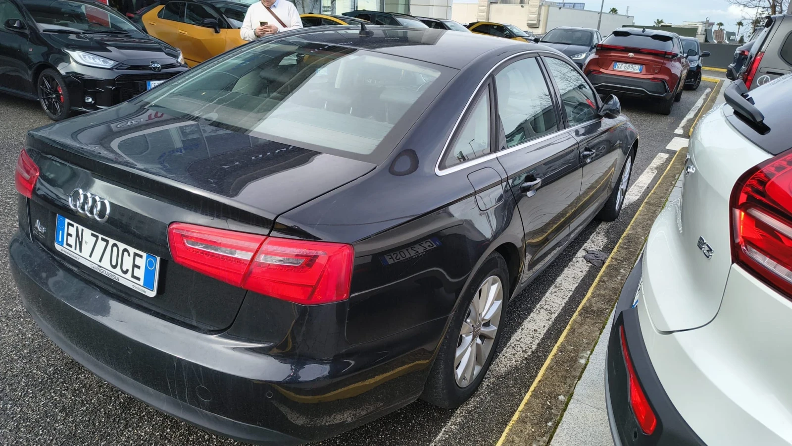 Audi A6 Като нова , снимка 5 - Автомобили и джипове - 53863744