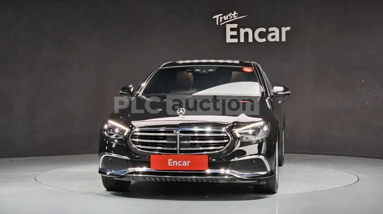 Mercedes-Benz E 250 ПОДГРЕВИ* ОБДУХВАНЕ* 2 КЛЮЧА, снимка 2 - Автомобили и джипове - 53983760