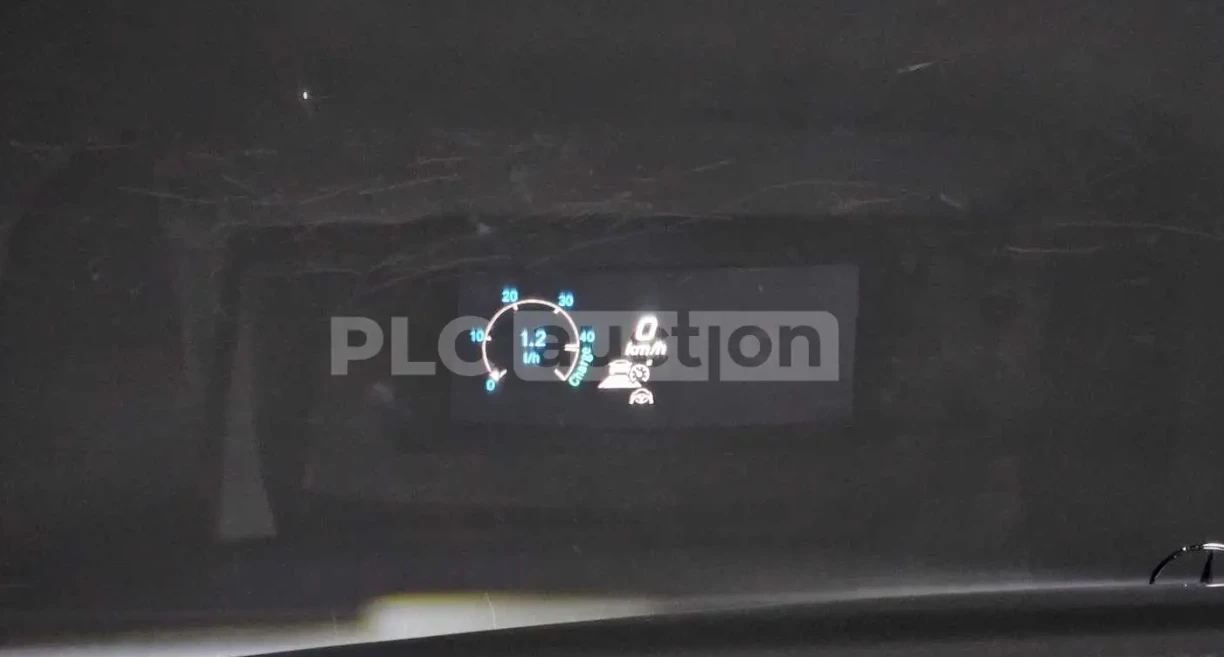 Mercedes-Benz E 250 ПОДГРЕВИ* ОБДУХВАНЕ* 2 КЛЮЧА, снимка 11 - Автомобили и джипове - 53983760