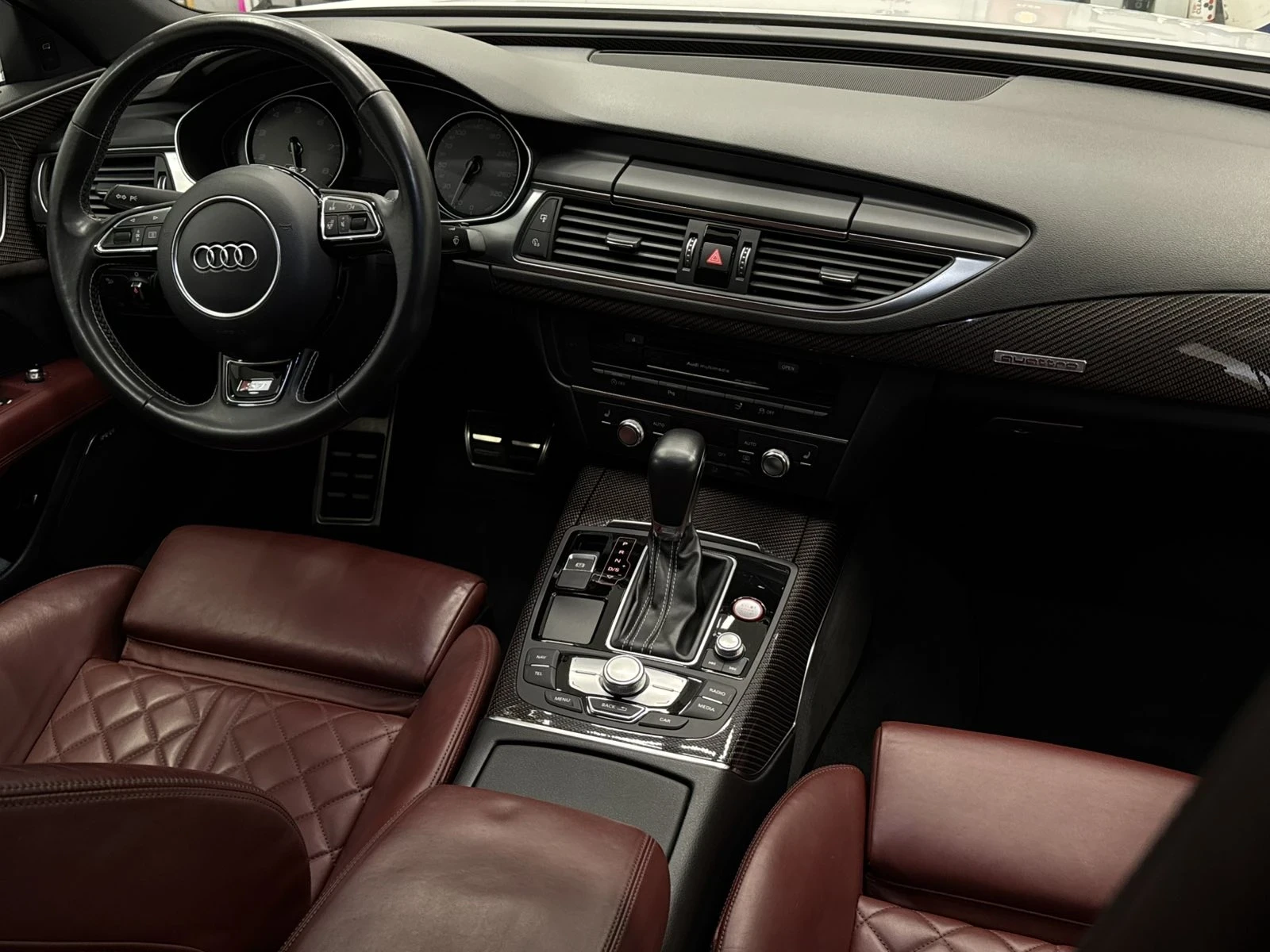 Audi S7 V8 TFSI biTurbo 450hp, снимка 13 - Автомобили и джипове - 54000233