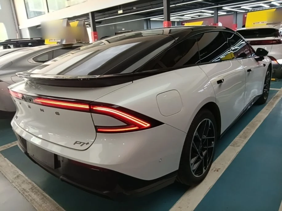 Xpeng P7 P7+ RWD  Long-Range Max 60.7kWh, снимка 6 - Автомобили и джипове - 54579853