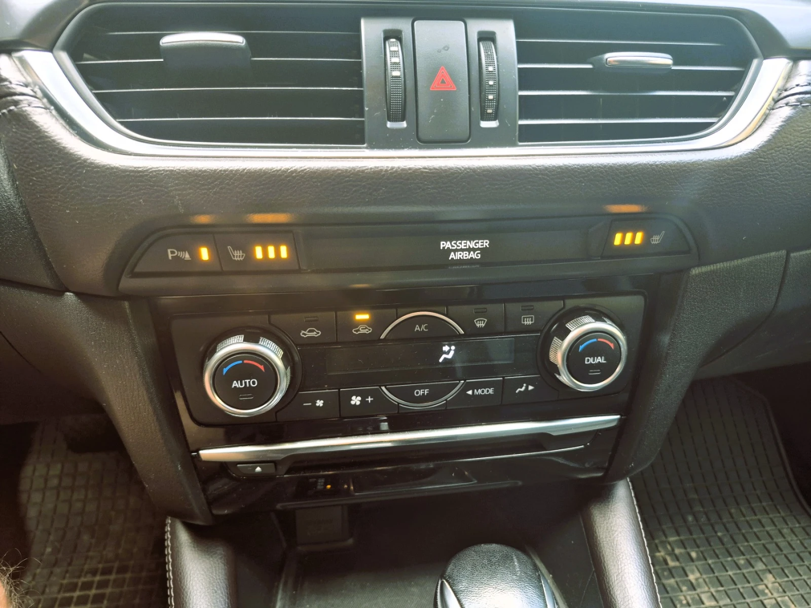 Mazda 6 SKYACTIVE AWD, 185 000 km., снимка 12 - Автомобили и джипове - 54681119