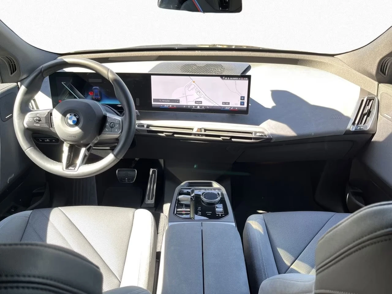 BMW iX XDRIVE45 M-SPORT H/K ICONIC-GLOW , снимка 4 - Автомобили и джипове - 55284040