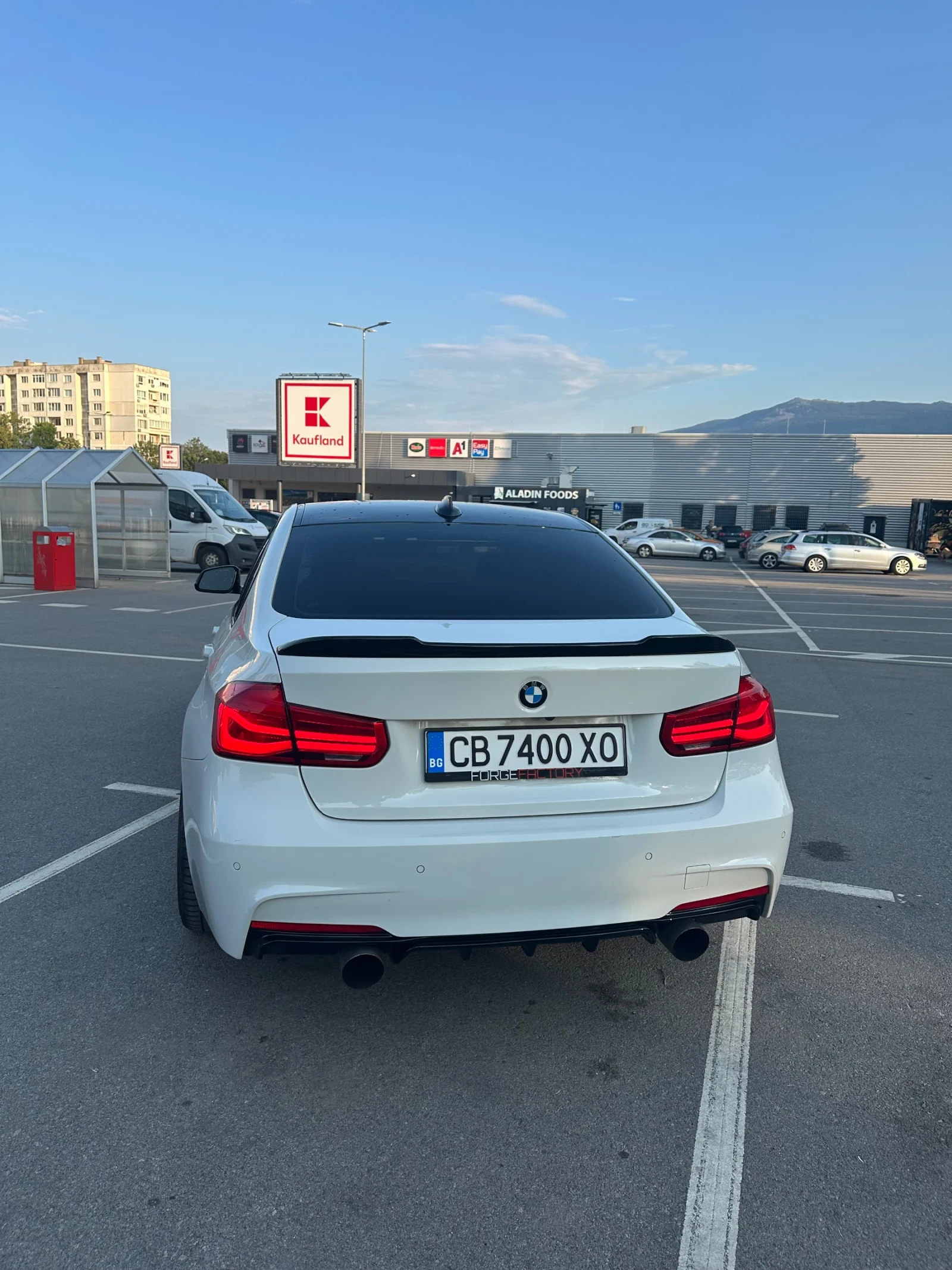 BMW 340, снимка 5 - Автомобили и джипове - 55684036