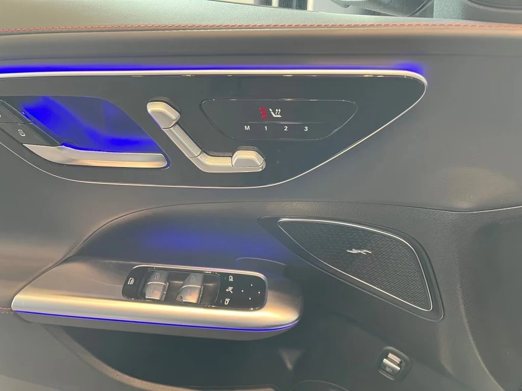 Mercedes-Benz C 43 AMG 4-MATIC / NIGHT / PANO/ 360/ HUD/ DIGITAL LIGHT /, снимка 7 - Автомобили и джипове - 55738023