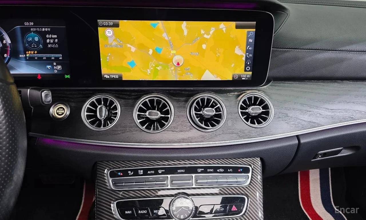 Mercedes-Benz E 220 * Coupe * АВТОКРЕДИТ БЕЗ ПЪРВОНАЧАЛНА ВНОСКА, снимка 9 - Автомобили и джипове - 55990993