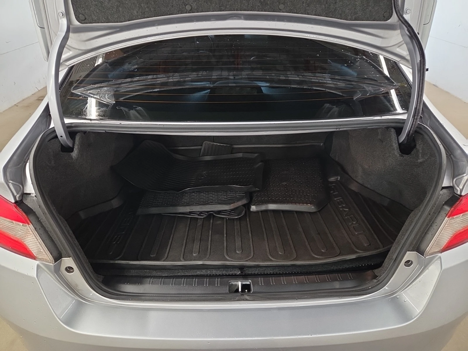 Subaru WRX STI / АВТОКРЕДИТ, снимка 7 - Автомобили и джипове - 56255240