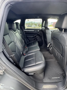Porsche Cayenne S 4.8 V8 / 400 к.с. / Panorama / BOSE / Air / 20, снимка 13