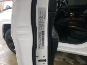Jeep Grand cherokee Laredo - 24000 лв. - 90658041 | Car24.bg
