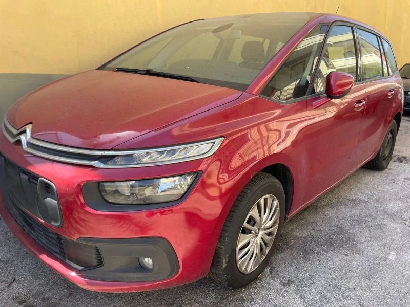 Citroen Spacetourer BlueHDi 130 коня Ses Shine Euro 6B//7 Местен, снимка 3 - Автомобили и джипове - 46924410