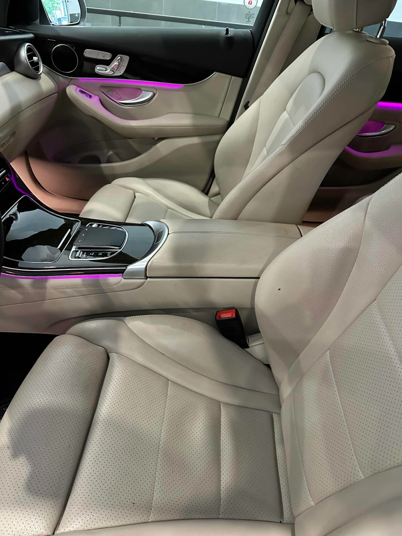 Mercedes-Benz GLC 300 4M* AMG-pkg* Night-pkg* 360View* Пано* Подгрев* , снимка 11 - Автомобили и джипове - 52483212
