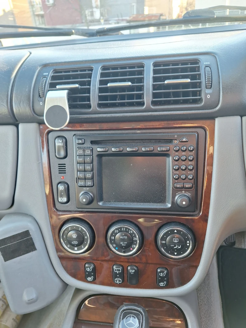 Mercedes-Benz ML 270, снимка 7 - Автомобили и джипове - 52738762