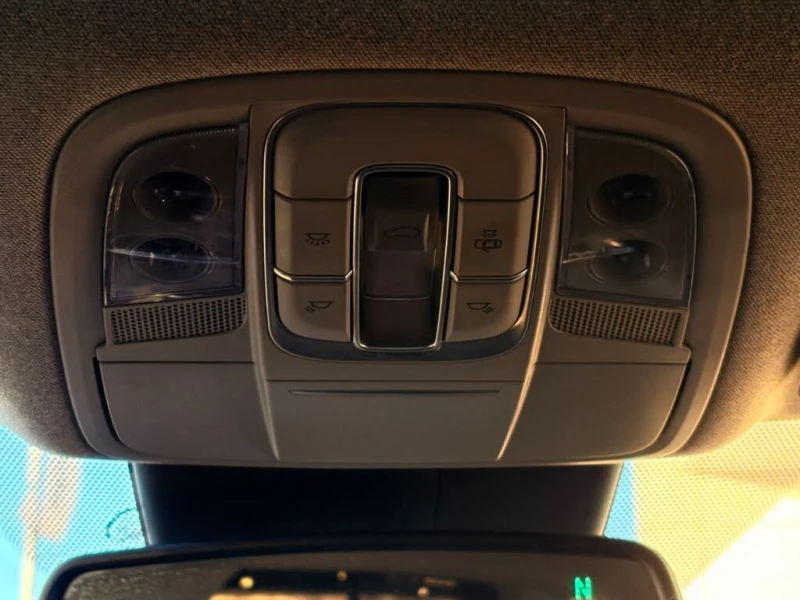 Hyundai Santa fe Luxury * CARFAX * АвтоКредит* (ЦЕНА ДО БГ), снимка 15 - Автомобили и джипове - 53600060