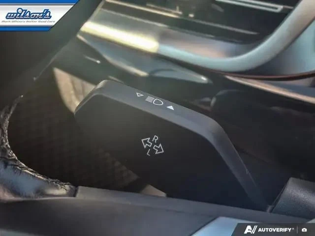 BMW X1 * xDrive28i* CARFAX* ПОДГРЕВИ* PANO, снимка 16 - Автомобили и джипове - 53225650