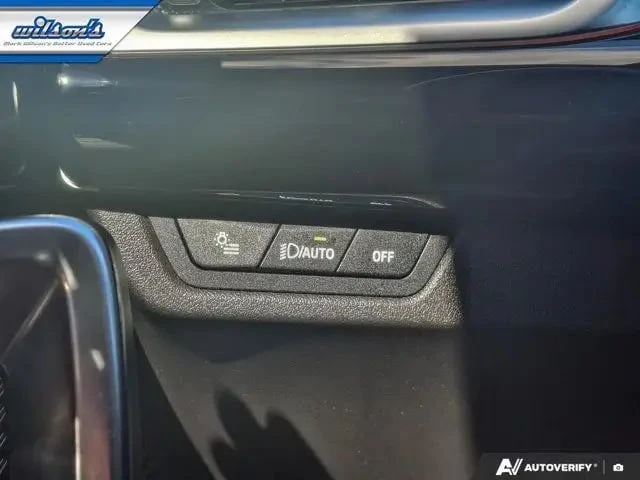 BMW X1 * xDrive28i* CARFAX* ПОДГРЕВИ* PANO, снимка 15 - Автомобили и джипове - 53225650