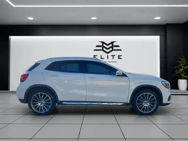 Mercedes-Benz GLA / 4MATIC AWD / AMG Package / Панорама   - изображение 8