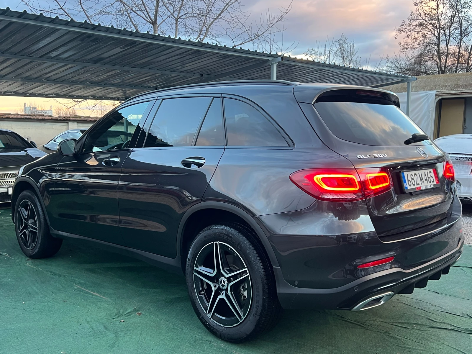 Mercedes-Benz GLC 300 4MATIC, 9G-TRONIC,  AMG PACKAGE - изображение 6