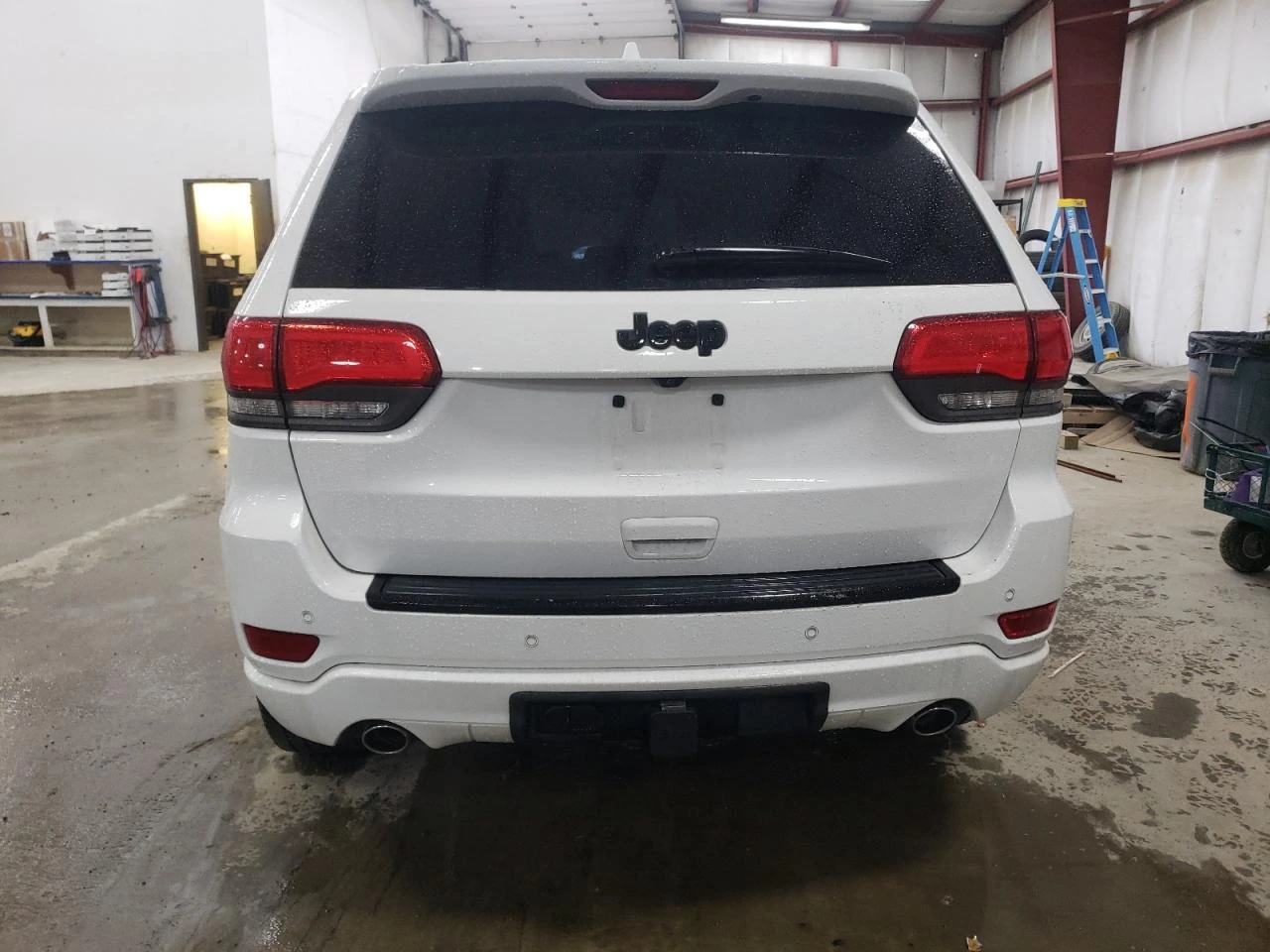 Jeep Grand cherokee Laredo - изображение 2