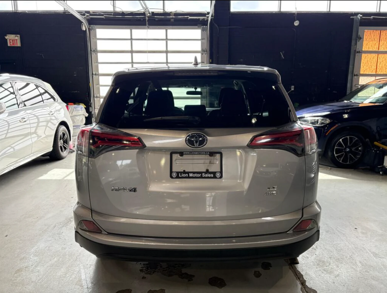 Toyota Rav4 2016 Toyota RAV4 AWD 4dr LE - изображение 5