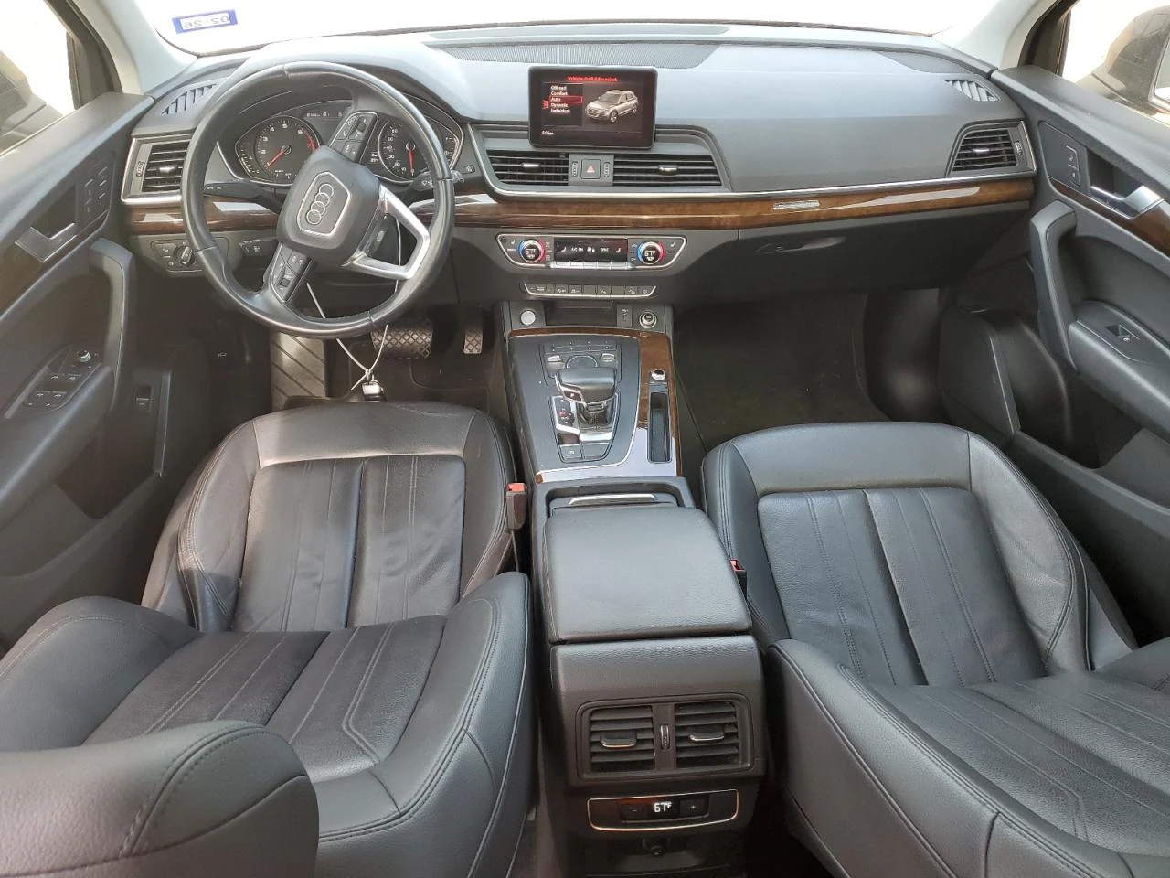 Audi Q5 Premium - изображение 9