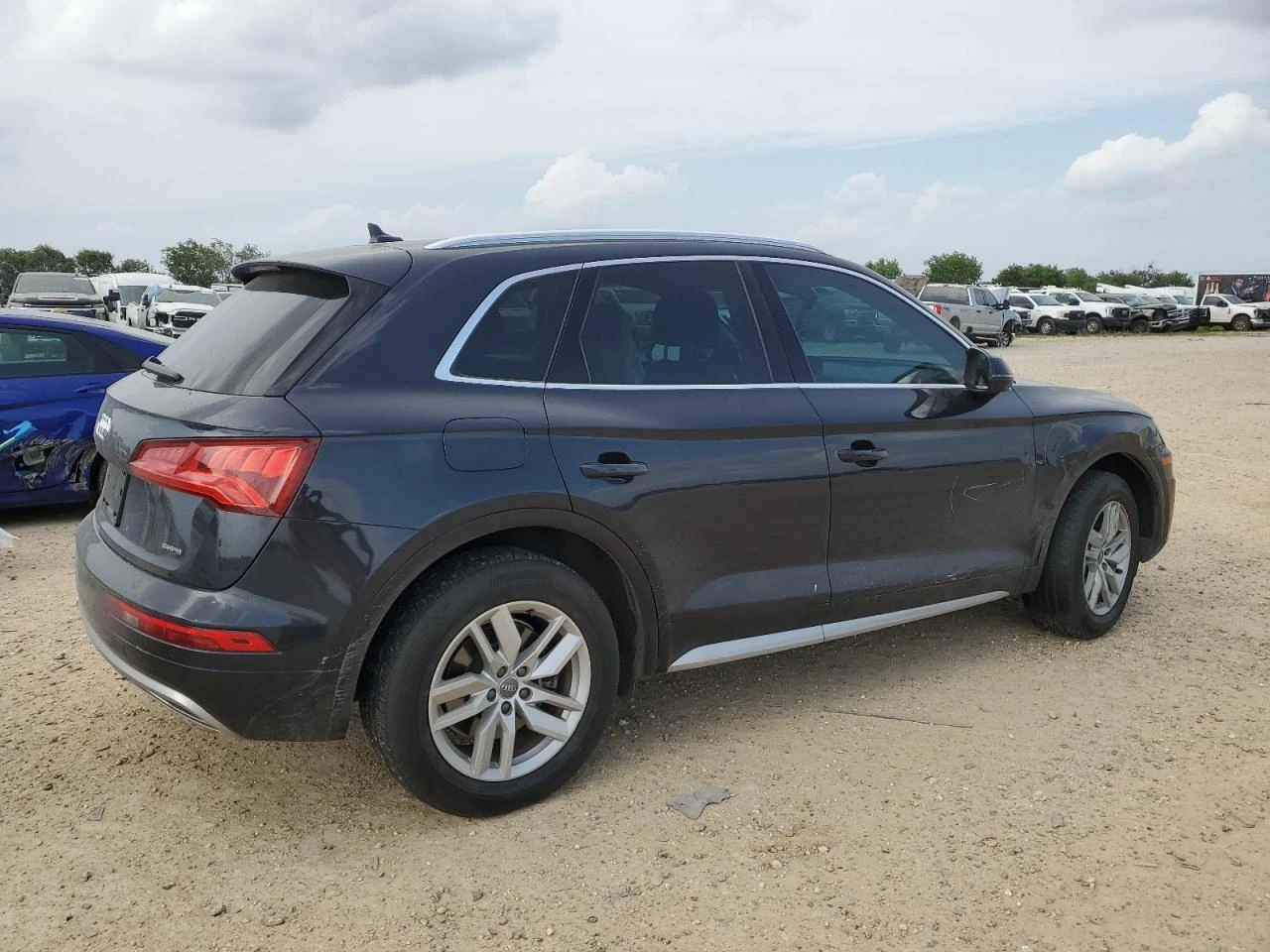Audi Q5 Premium - изображение 5