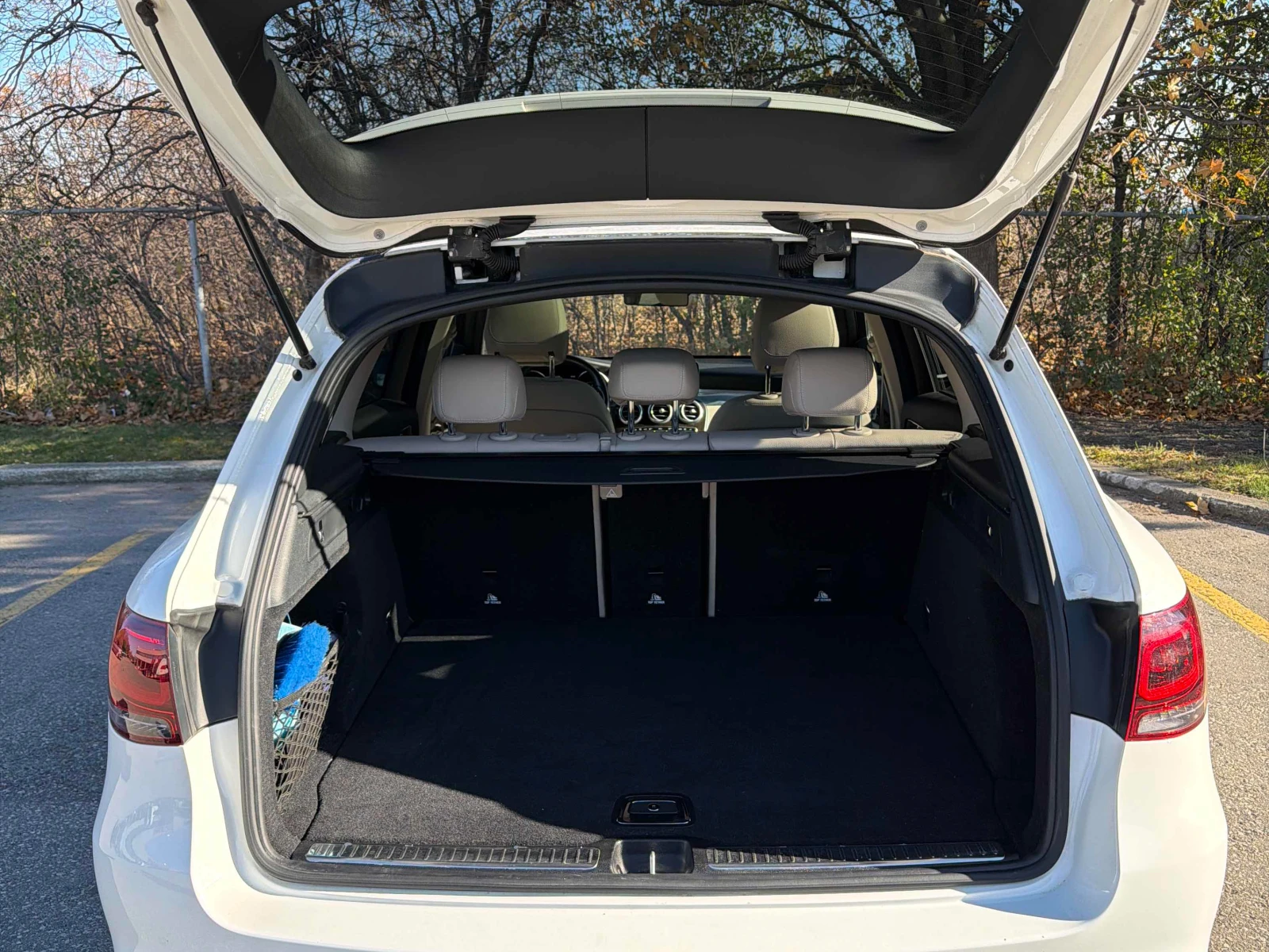 Mercedes-Benz GLC 300 4M* AMG-pkg* Night-pkg* 360View* * *  | Mobile.bg   12