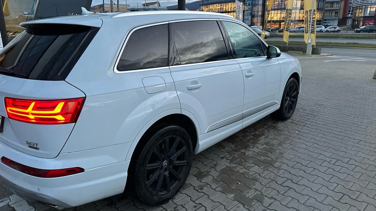 Audi Q7 3.0 TFSI Бартер, снимка 6 - Автомобили и джипове - 52808022