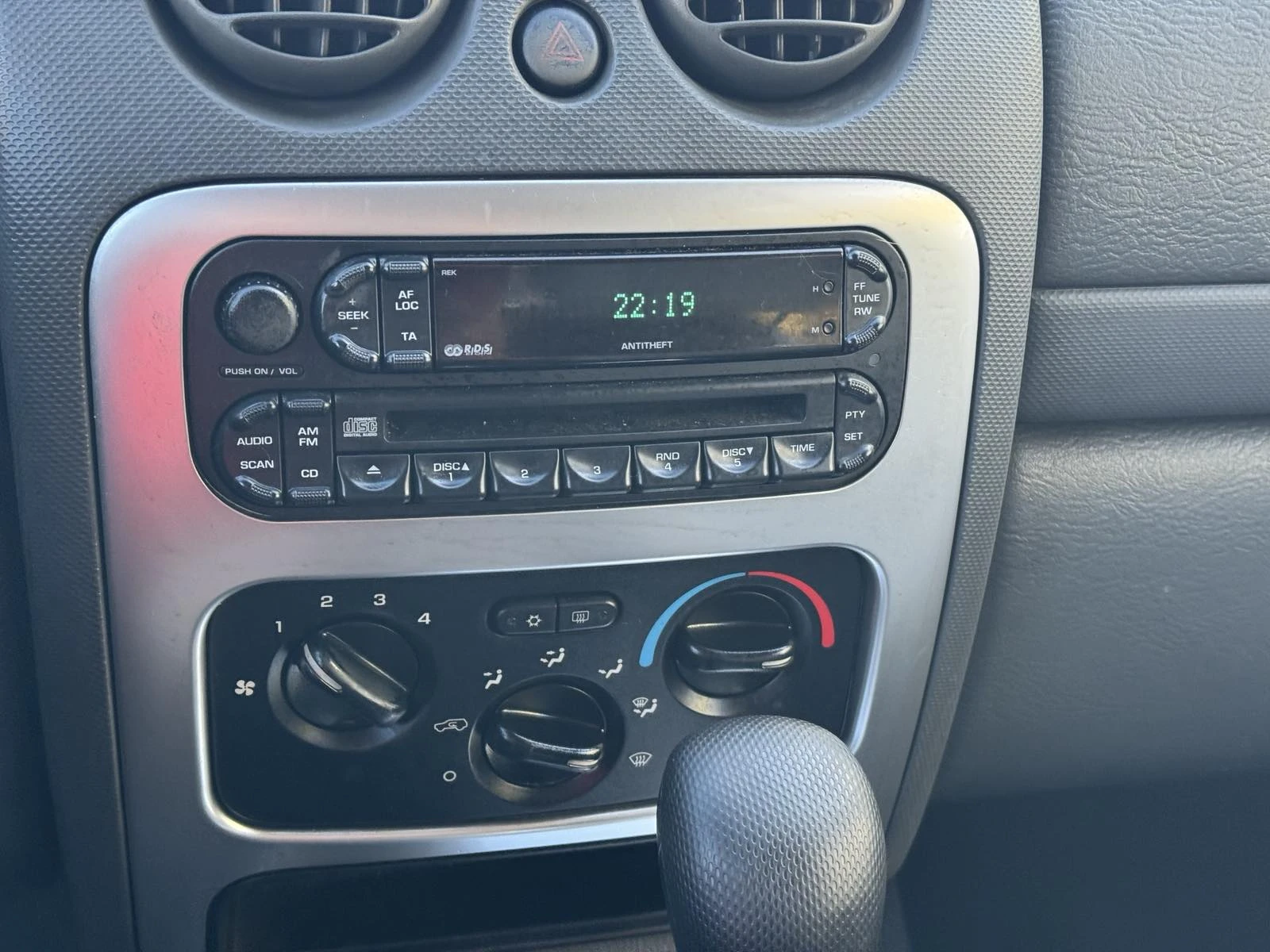 Jeep Cherokee 2.8 CRD/4X4/�������� | Mobile.bg � ����������� 12