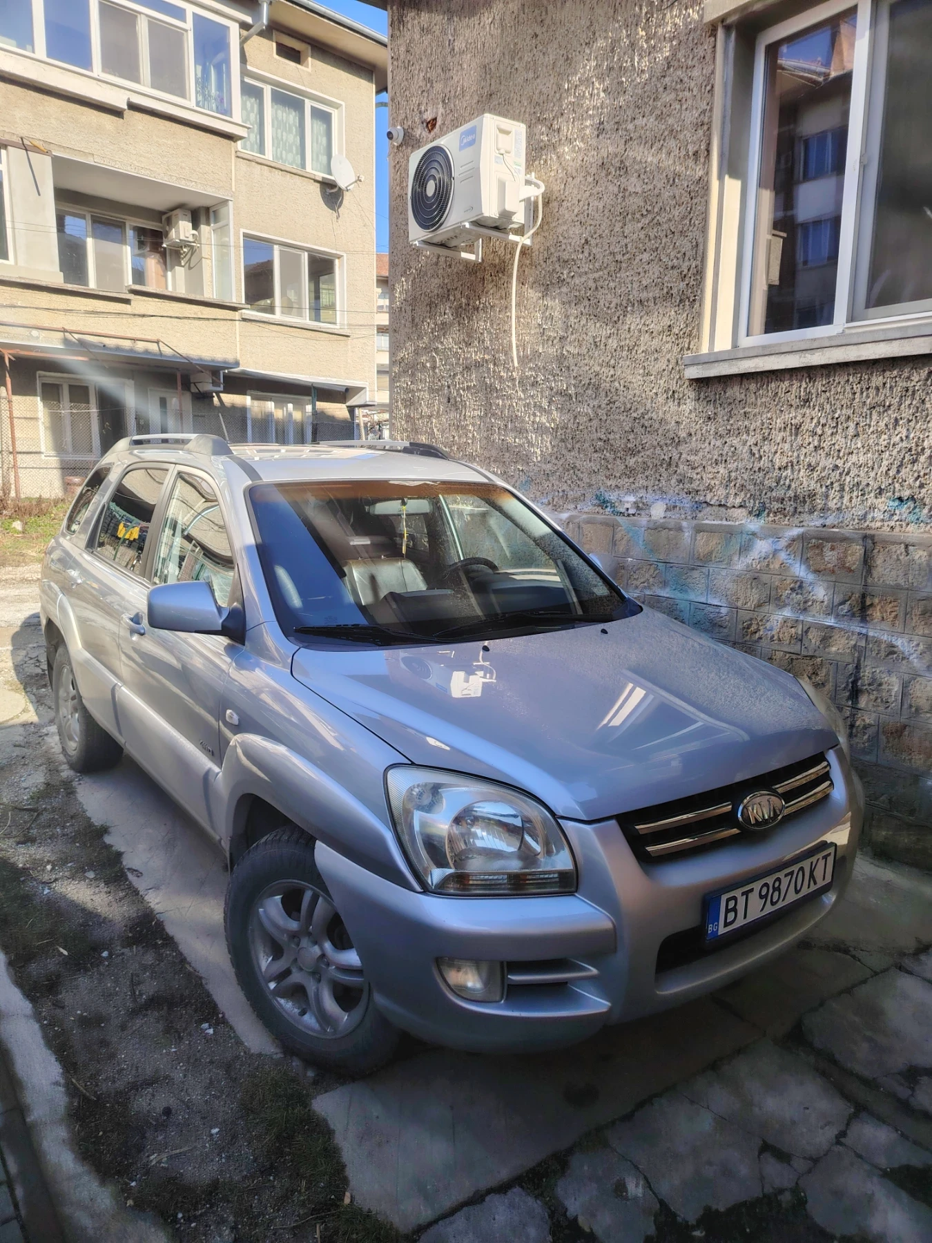 Kia Sportage 2.0crdti, снимка 2 - Автомобили и джипове - 53837050