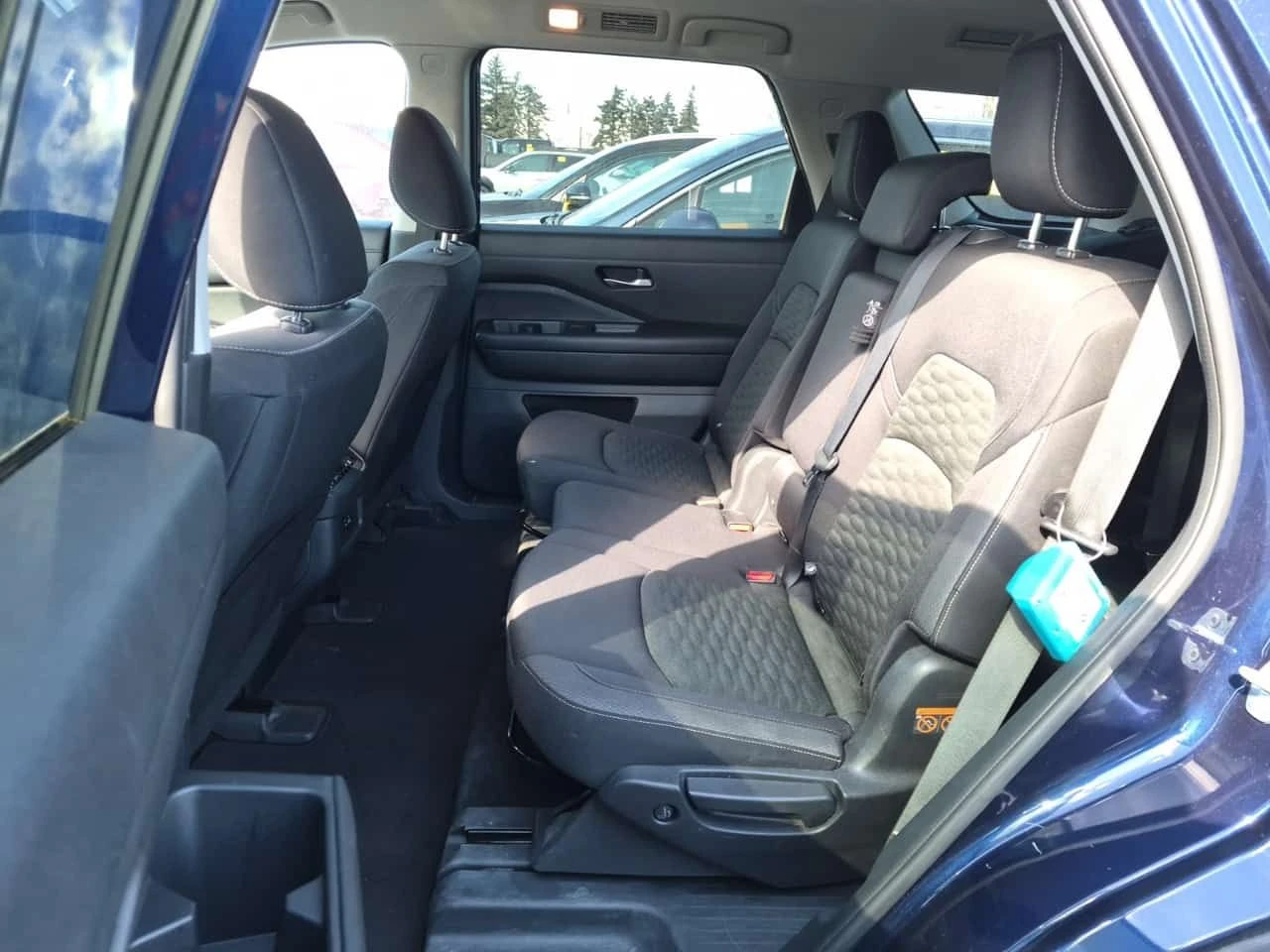 Nissan Pathfinder S /CARFAX /8 места/Подгрев/Нави/2 ключа/, снимка 10 - Автомобили и джипове - 53864875