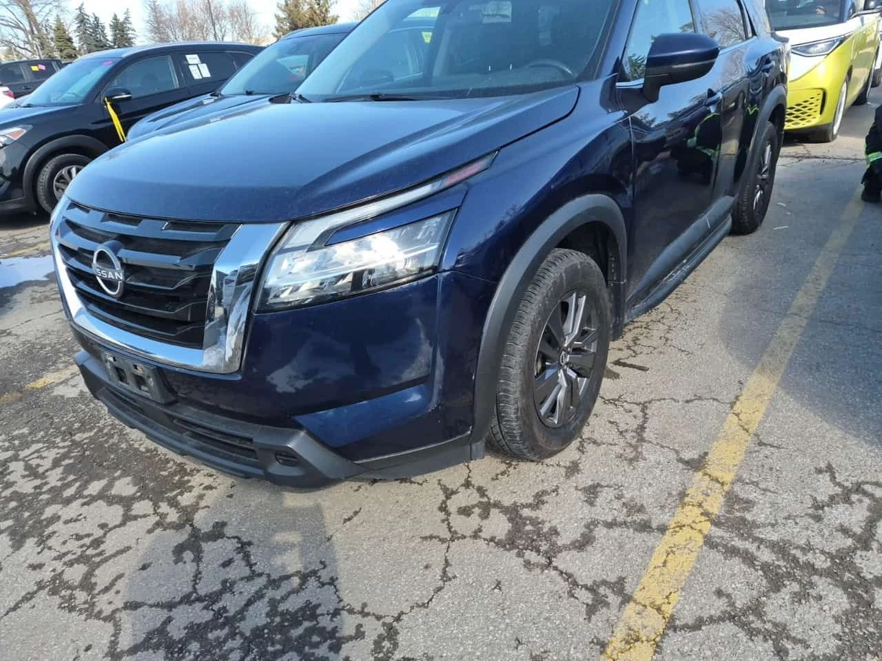 Nissan Pathfinder S /CARFAX /8 места/Подгрев/Нави/2 ключа/, снимка 2 - Автомобили и джипове - 53864875