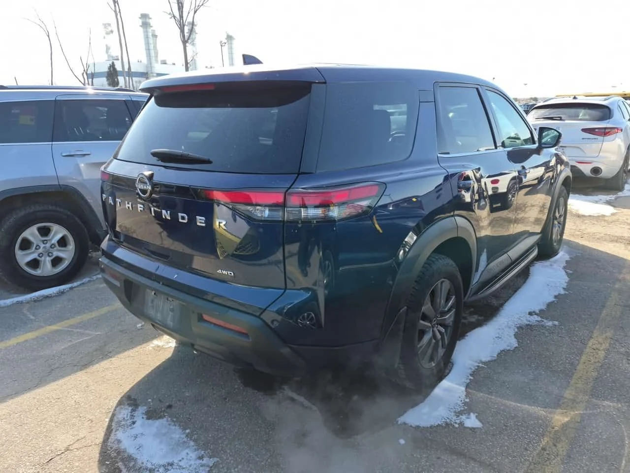 Nissan Pathfinder S /CARFAX /8 места/Подгрев/Нави/2 ключа/, снимка 3 - Автомобили и джипове - 53864875