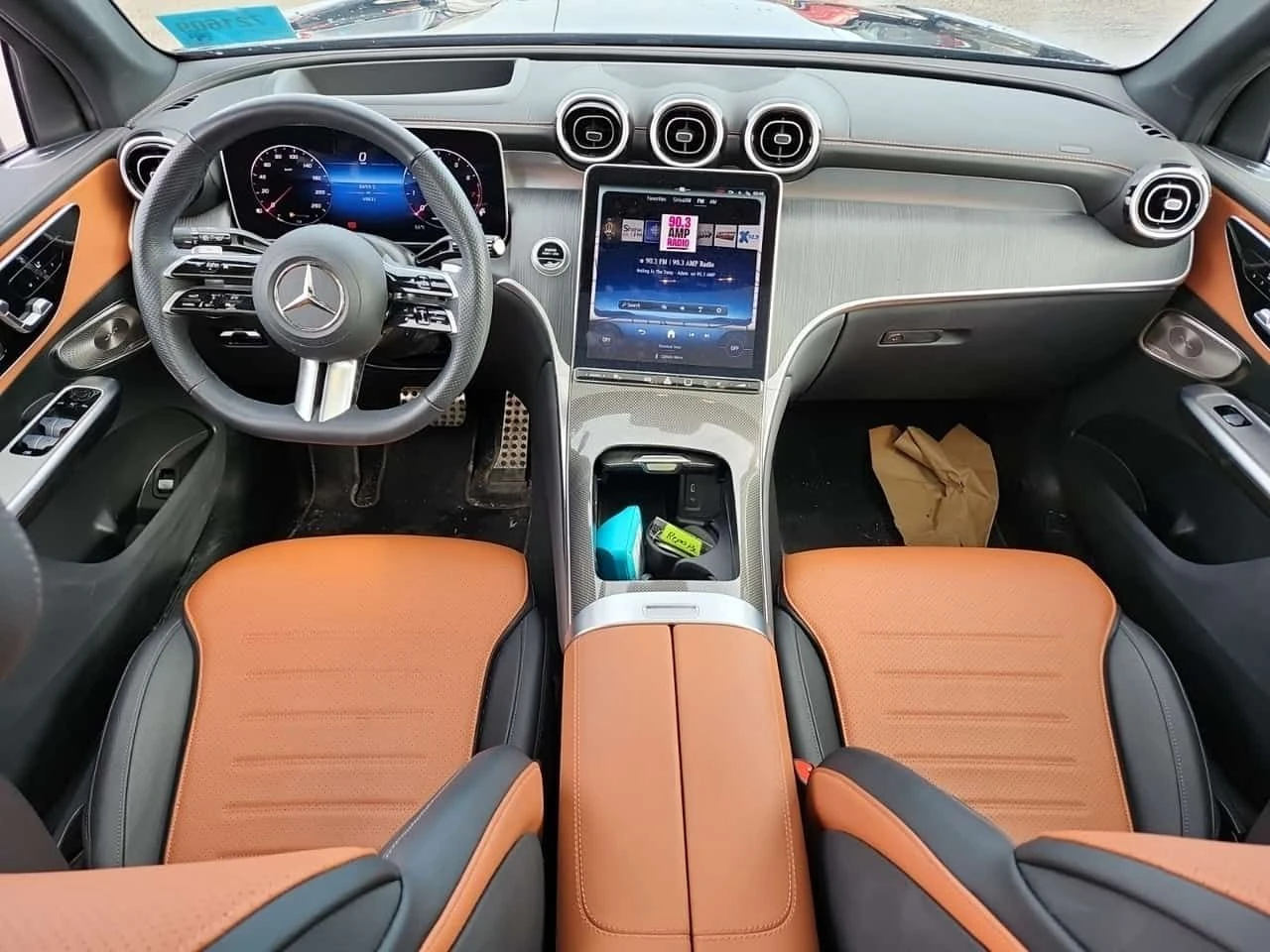 Mercedes-Benz GLC 300 AMG Line * Head Up * Един собственик * CARFAX * , снимка 5 - Автомобили и джипове - 54037230