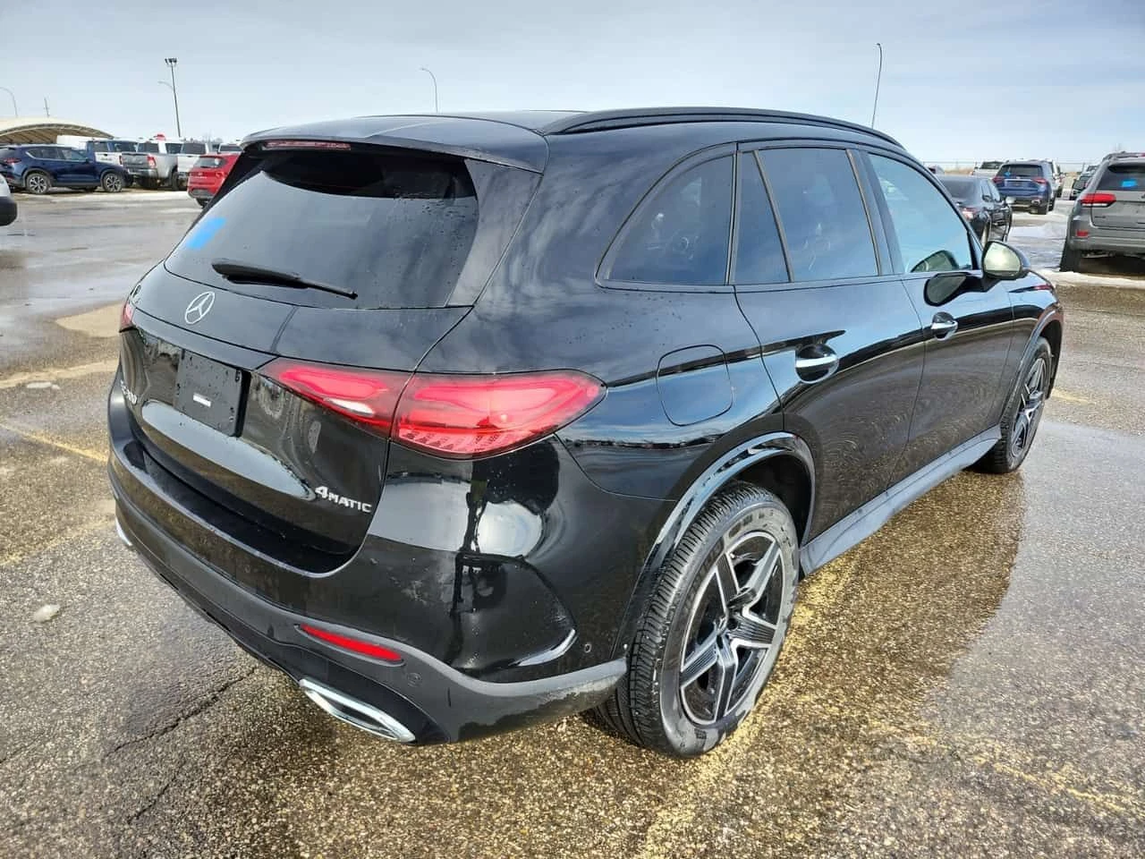 Mercedes-Benz GLC 300 AMG Line * Head Up * Един собственик * CARFAX * , снимка 3 - Автомобили и джипове - 54037230