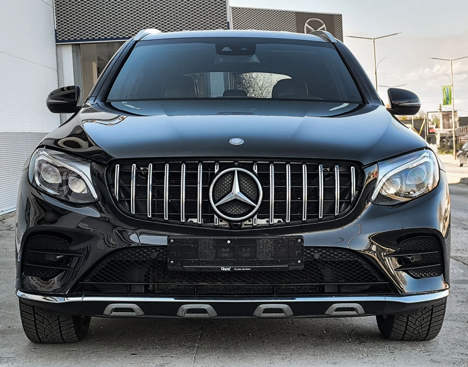 Mercedes-Benz GLC 250 CDI* AMG-LINE* EXCLUSIVE* 9G* 4-MATIC* GERMANY, снимка 3 - Автомобили и джипове - 54158832