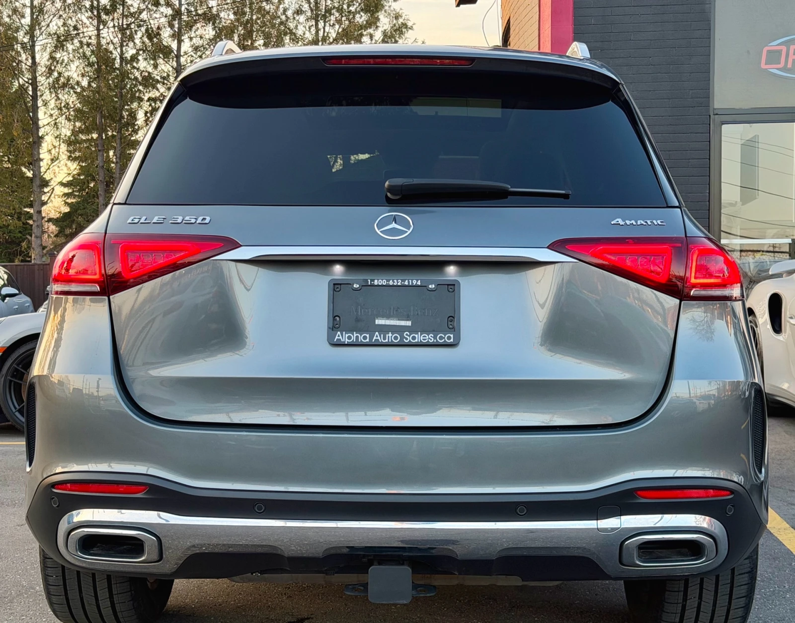 Mercedes-Benz GLE 350 4MATIC* DISTRONIC* 360CAMERA* BURMESTER* PANOROOF*, снимка 4 - Автомобили и джипове - 54567047