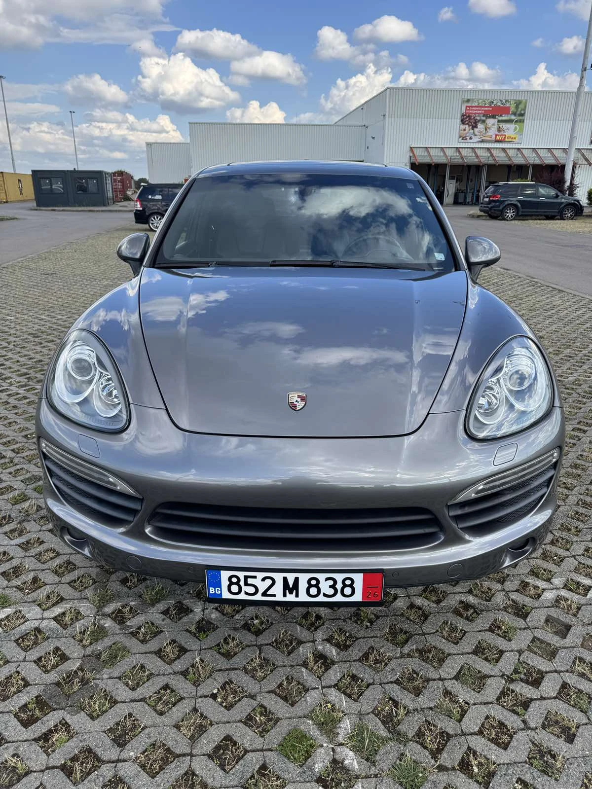 Porsche Cayenne S 4.8 V8 / 400 к.с. / Panorama / BOSE / Air / 20, снимка 4 - Автомобили и джипове - 54902516