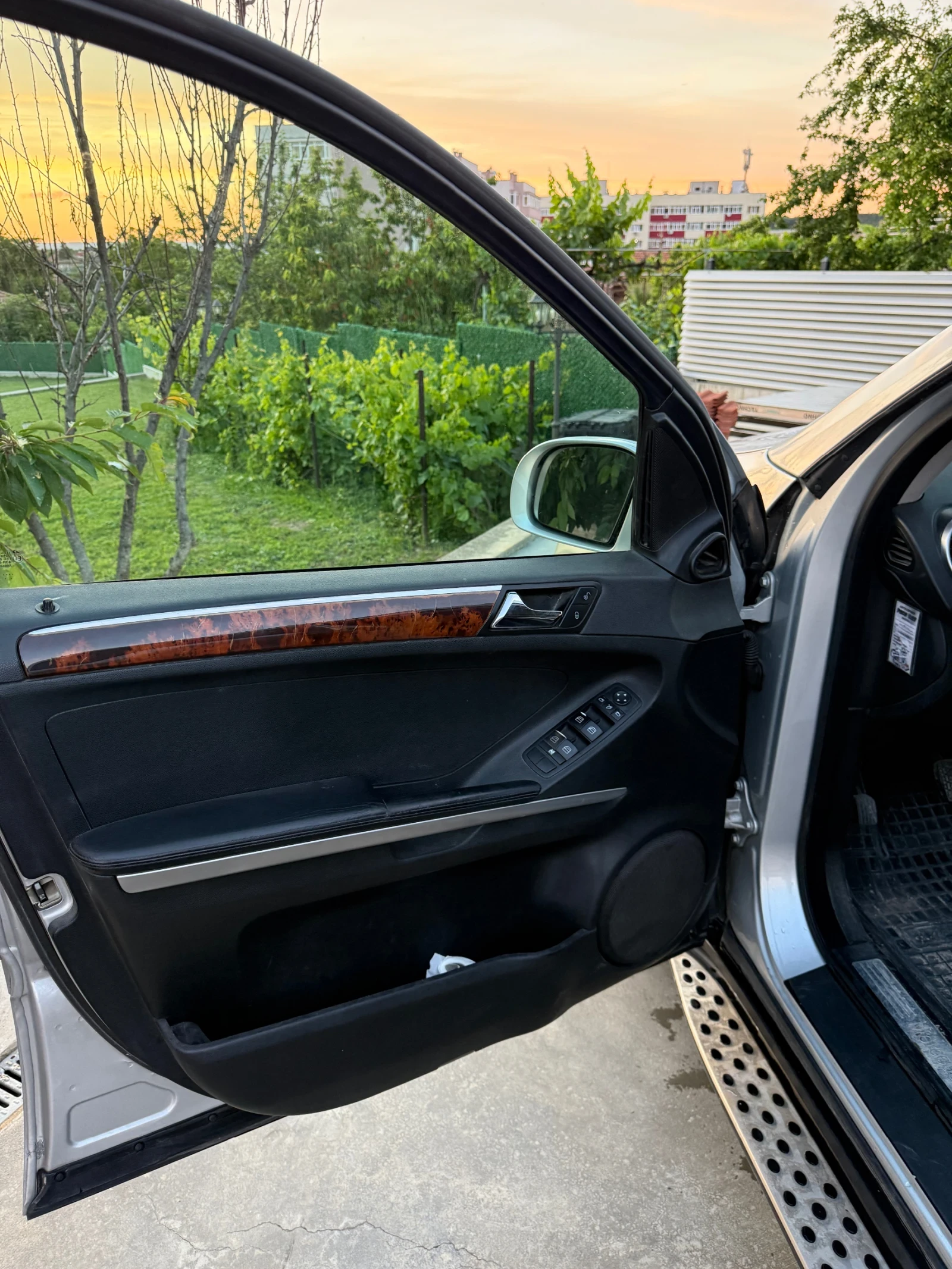 Mercedes-Benz ML 350 Gaz Пружини, снимка 9 - Автомобили и джипове - 54948607