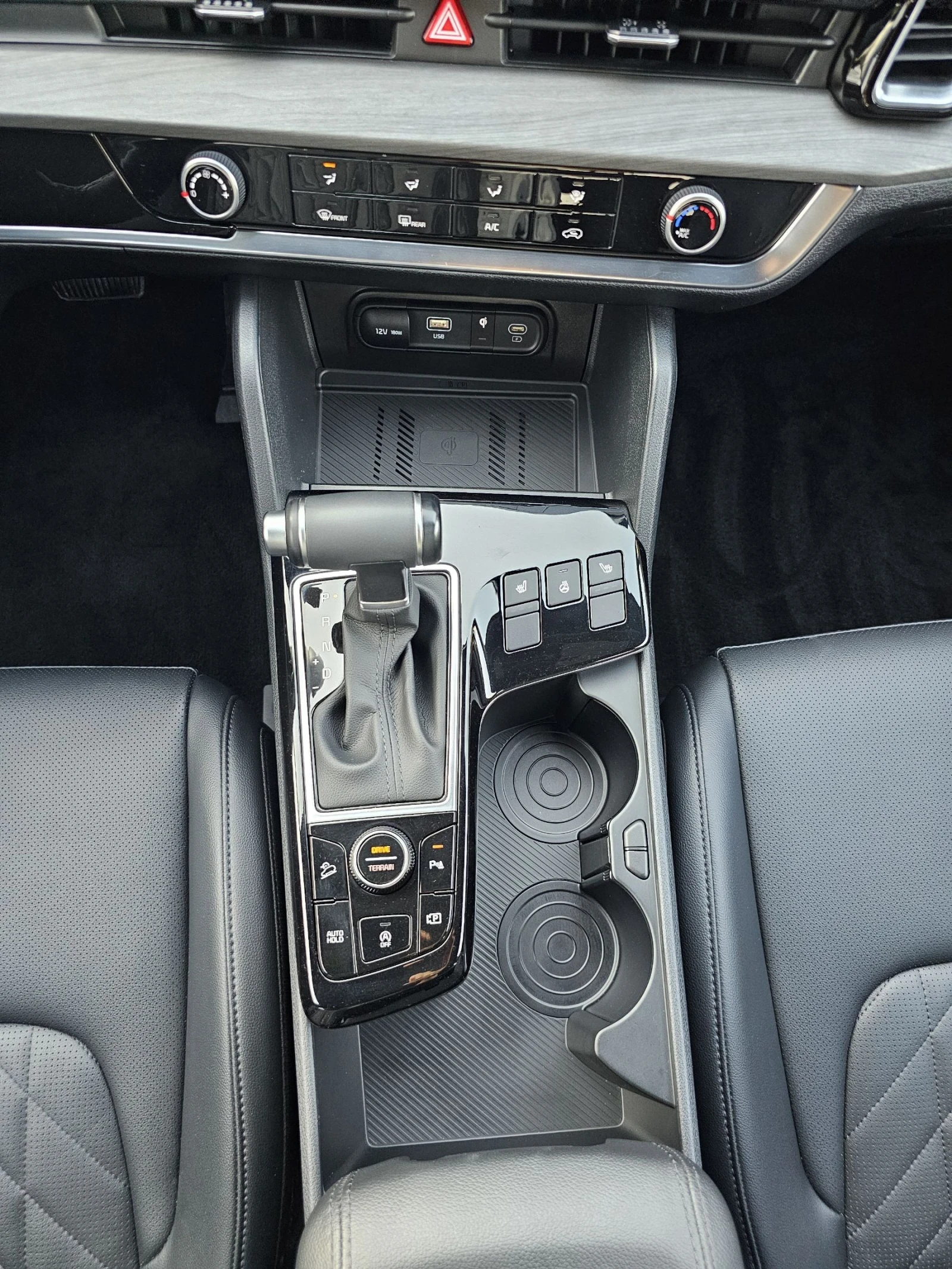 Kia Sportage X-Line 2.5AWD 8ск. Камера, снимка 8 - Автомобили и джипове - 55480636