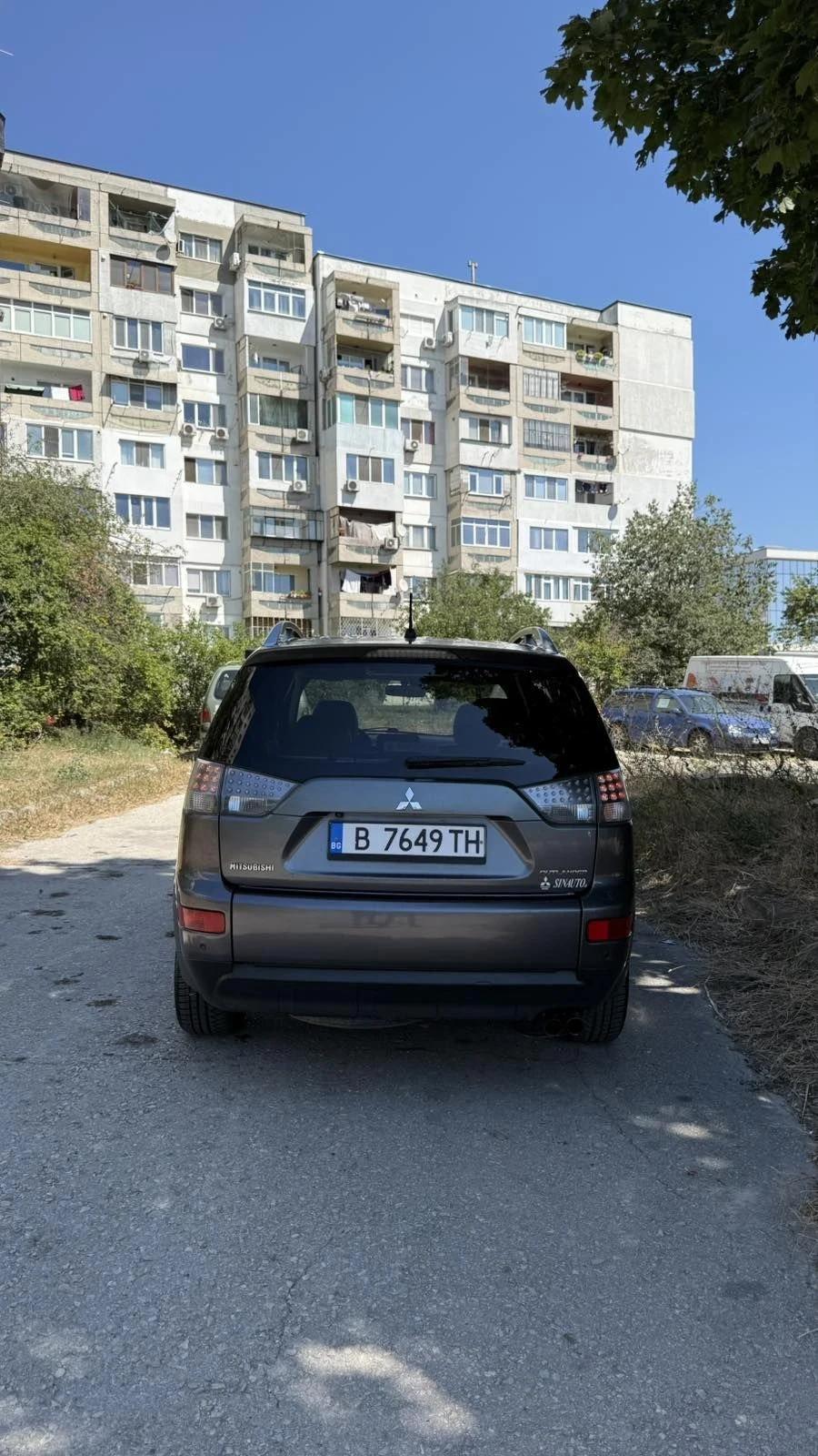 Mitsubishi Outlander 2.2 DID 156, снимка 4 - Автомобили и джипове - 55737812